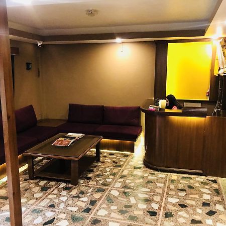 Dungkar Guest House Катманду Екстериор снимка