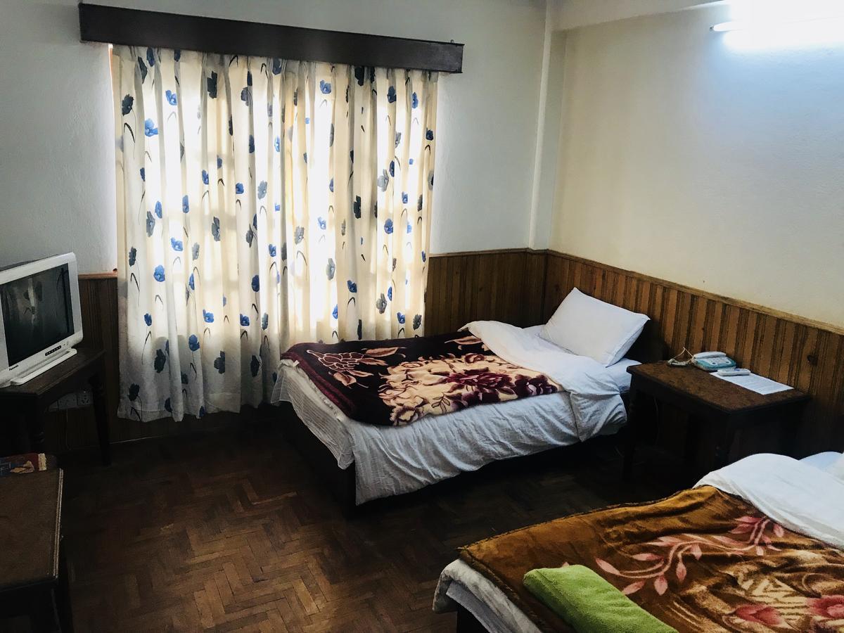 Dungkar Guest House Катманду Екстериор снимка