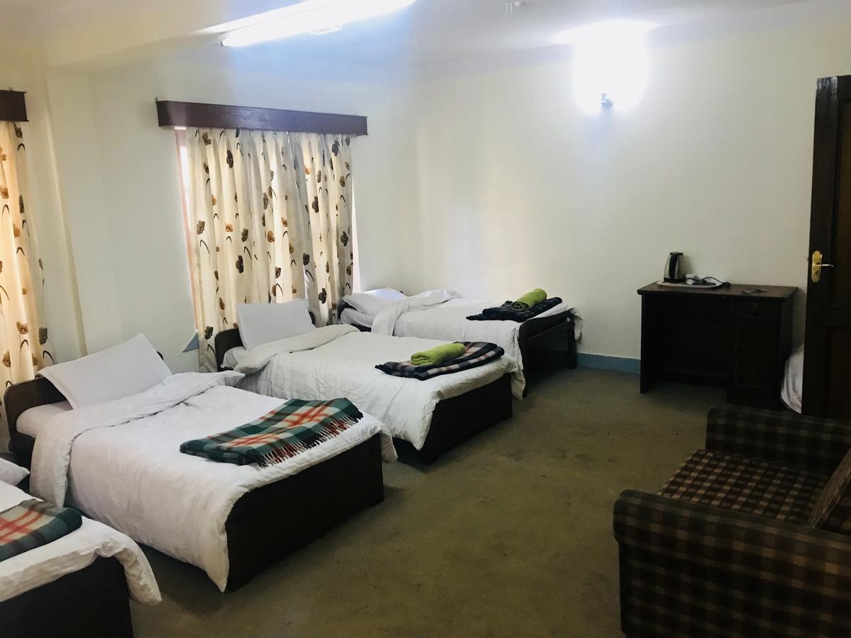 Dungkar Guest House Катманду Екстериор снимка